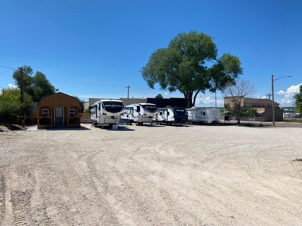 Walleye Rentals Glendo Exterior photo